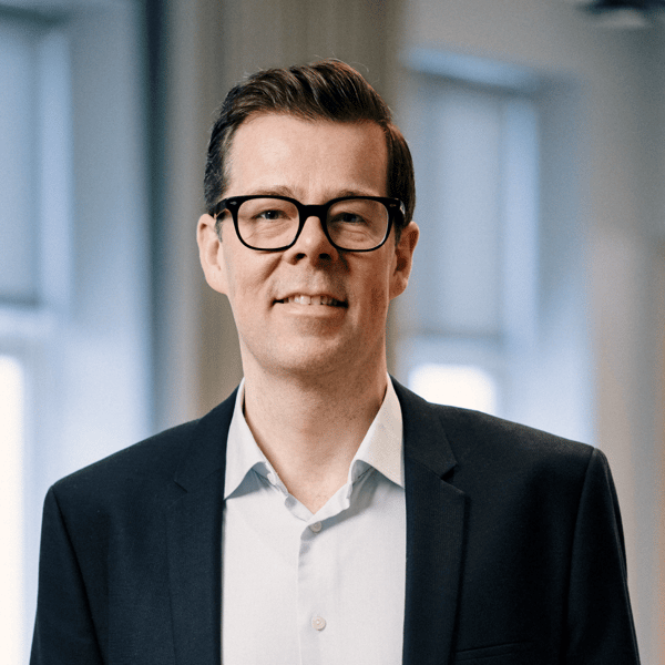 https://finago.no/hubfs/Espen%20%C3%98ksnes%20-%20CTO-CPO%20-%20Managem.png
